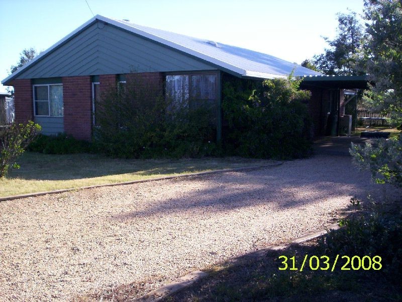 5 John Street, Goombungee QLD 4354