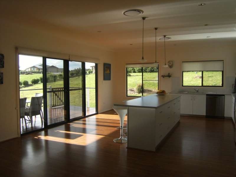 2 Traves Court, Highfields QLD 4352