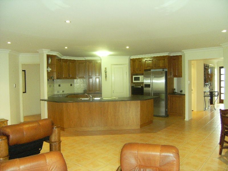 52 Smythe Drive, Highfields QLD 4352