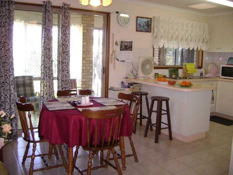 Avenell Heights QLD 4670