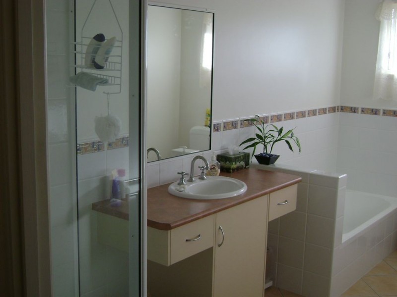 Avoca QLD 4670