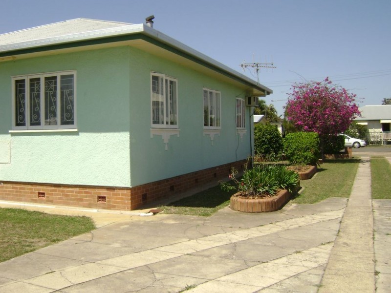 Avenell Heights QLD 4670