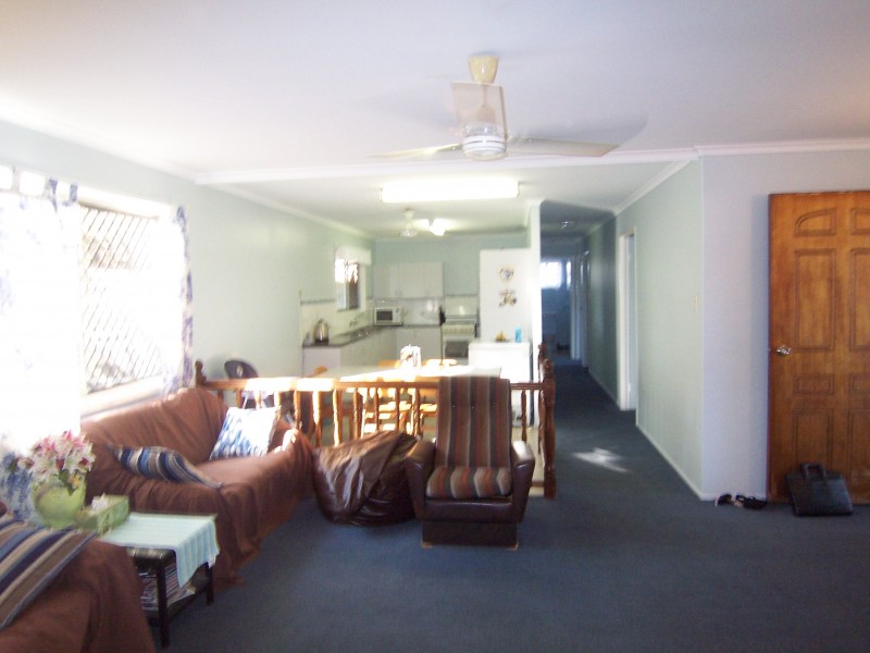 159 McCarthy Street, Avenell Heights QLD 4670