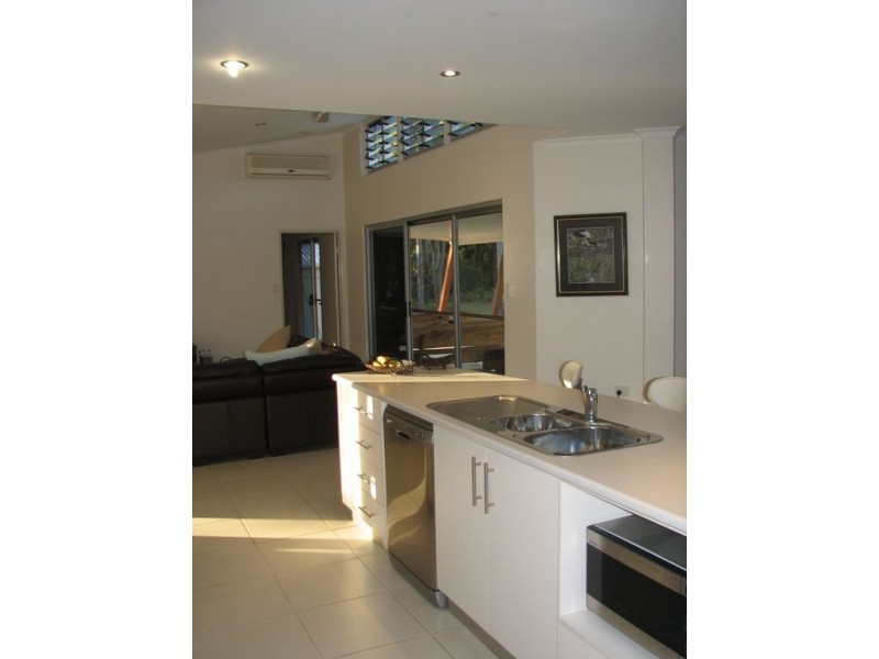 Moore Park Beach QLD 4670