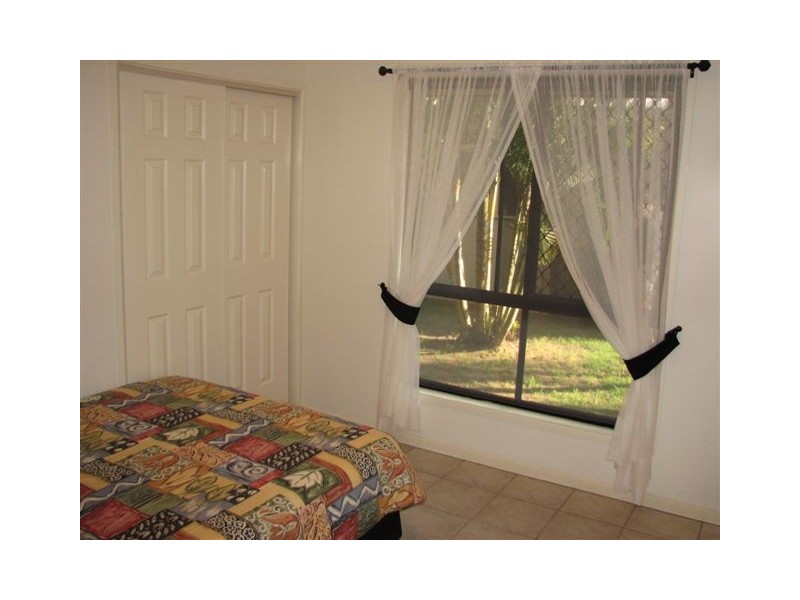 Moore Park Beach QLD 4670