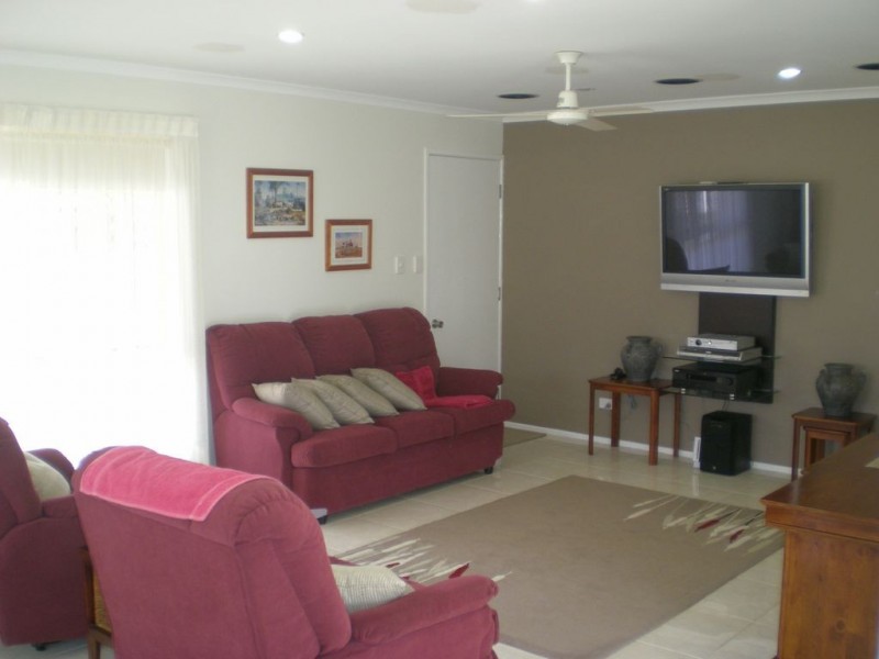 Moore Park Beach QLD 4670