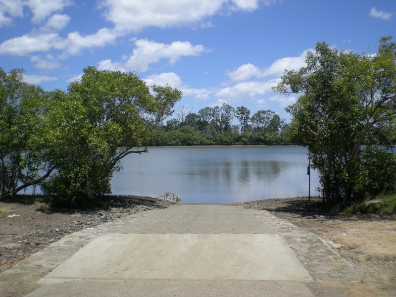 Moore Park Beach QLD 4670