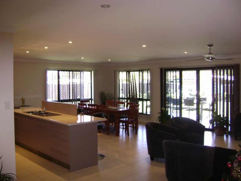 Ashfield QLD 4670