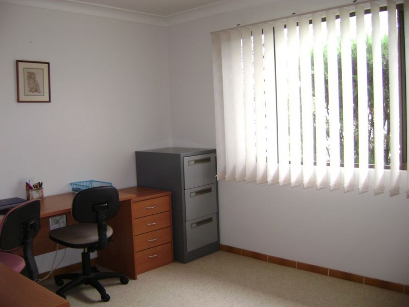 86 Childers Road, Kensington QLD 4670