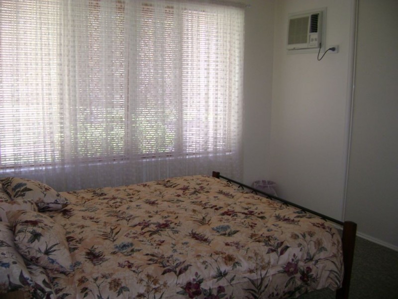 4 Jasper Court, Branyan QLD 4670