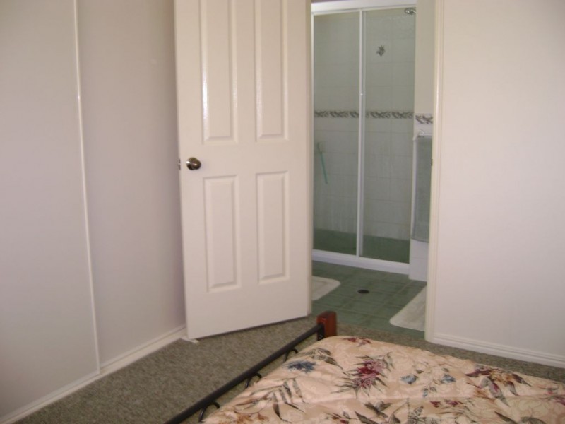 4 Jasper Court, Branyan QLD 4670