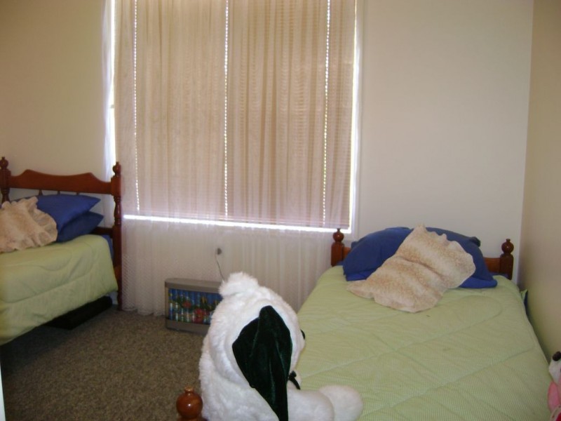 4 Jasper Court, Branyan QLD 4670