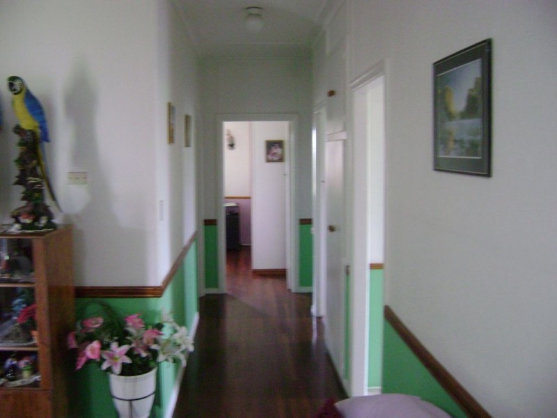 Avenell Heights QLD 4670