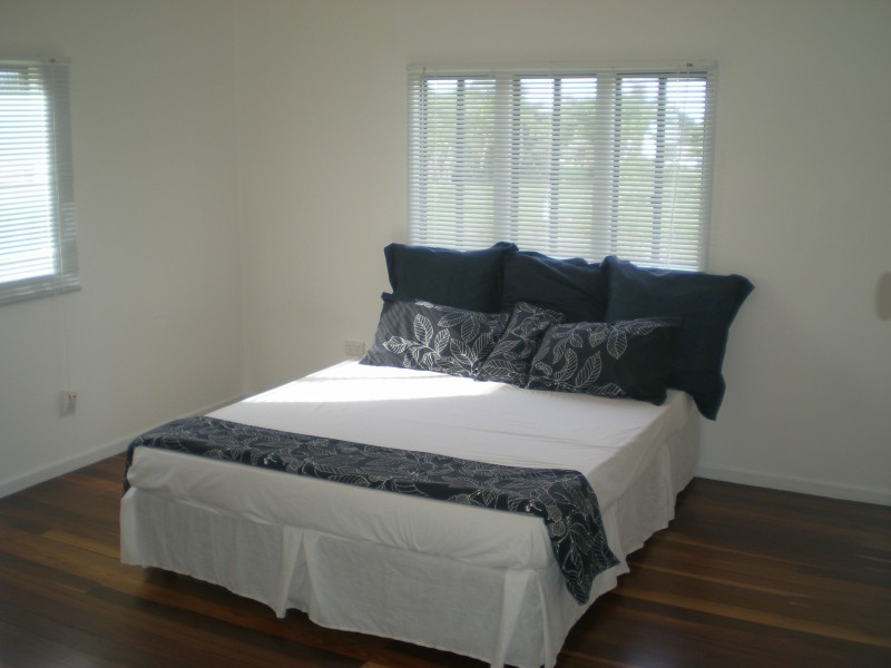 Burnett Heads QLD 4670