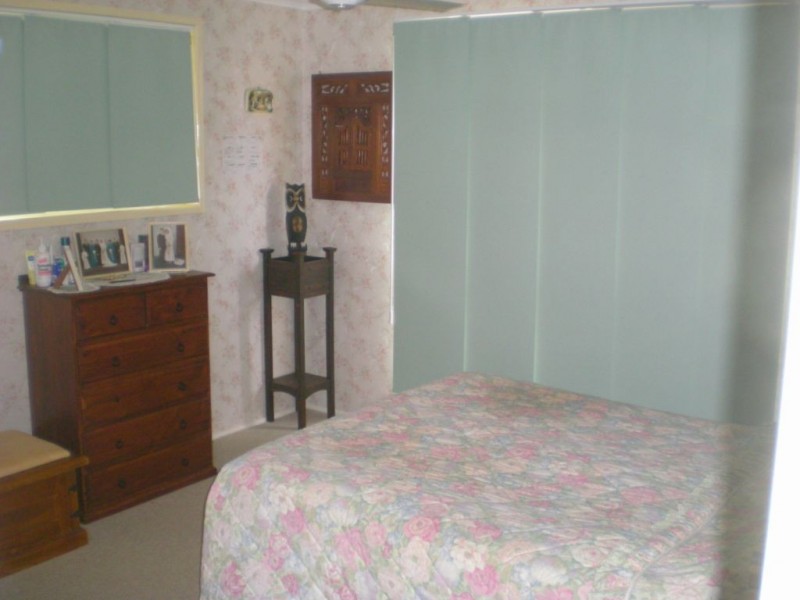 Avenell Heights QLD 4670