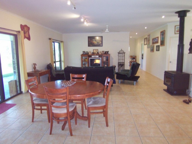 403 Sully & Dowdings Rd, Pine Creek QLD 4670