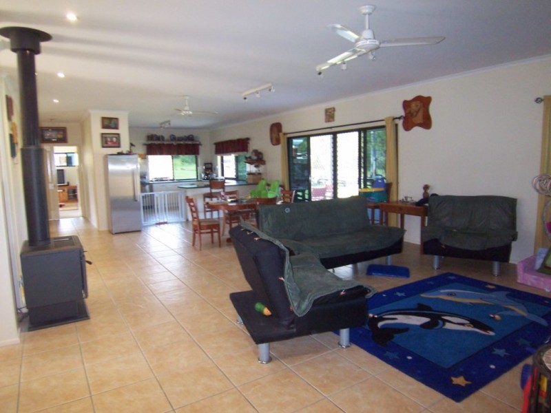 403 Sully & Dowdings Rd, Pine Creek QLD 4670