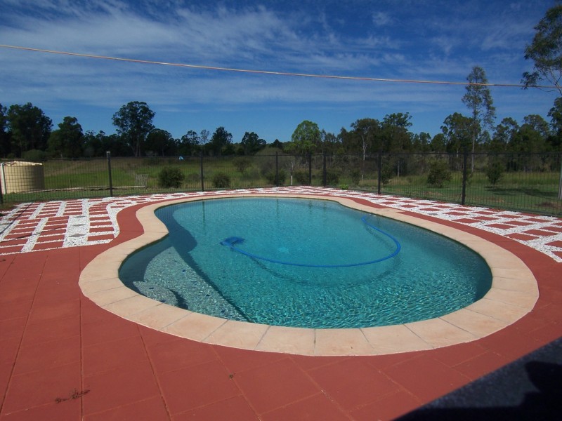 403 Sully & Dowdings Rd, Pine Creek QLD 4670