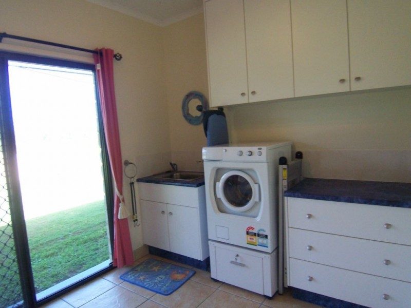 403 Sully & Dowdings Rd, Pine Creek QLD 4670