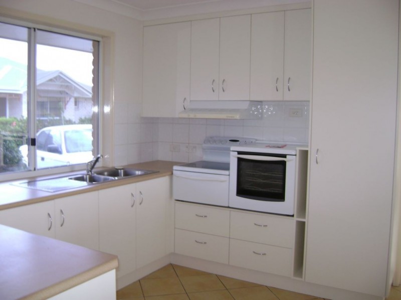 21 Walters Street, Bundaberg North QLD 4670