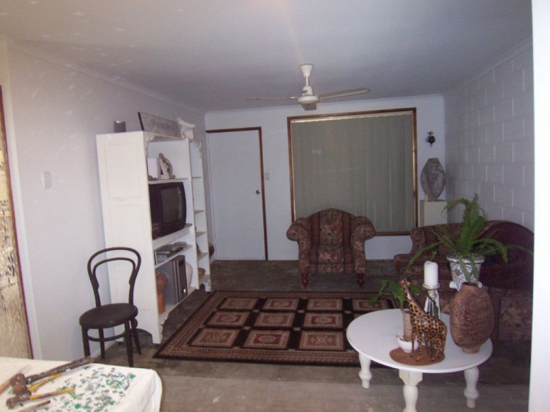 Avenell Heights QLD 4670