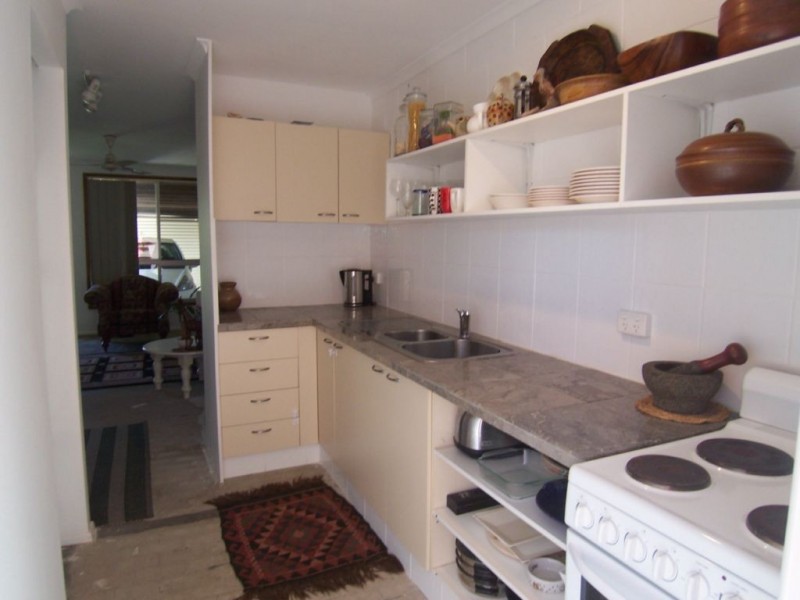 Avenell Heights QLD 4670