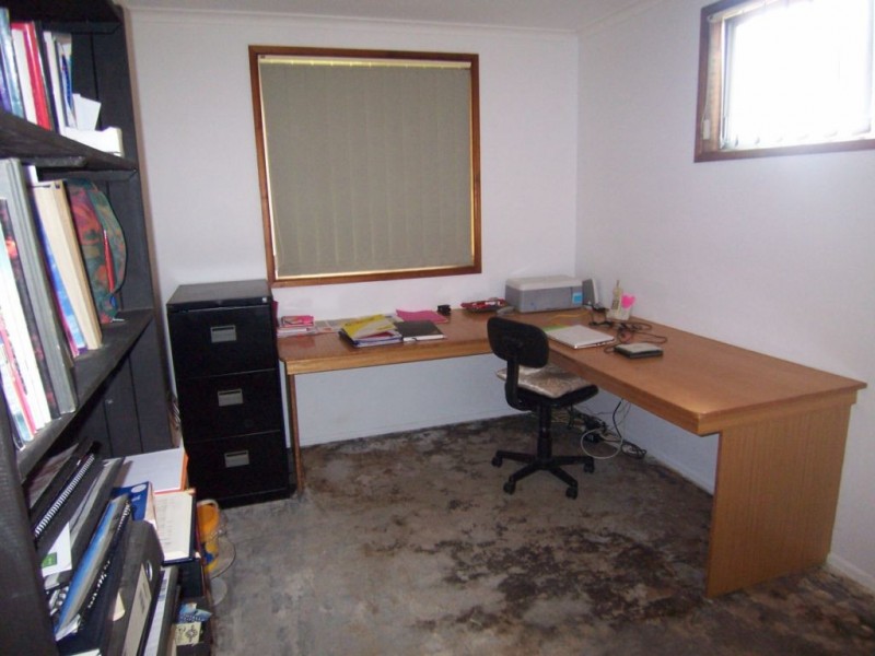 Avenell Heights QLD 4670
