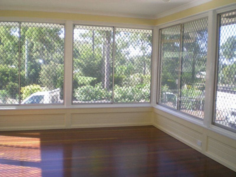 8 Premier Tce, South Bingera QLD 4670