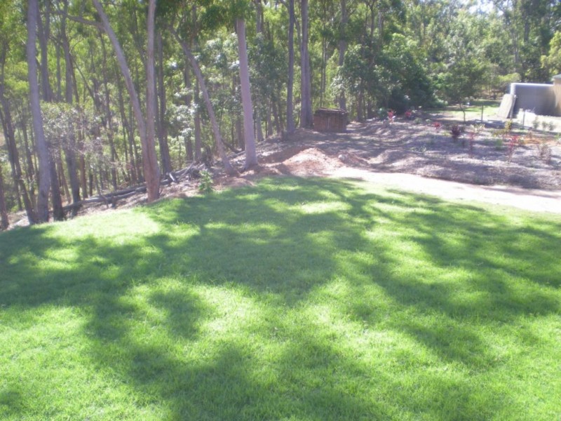 8 Premier Tce, South Bingera QLD 4670