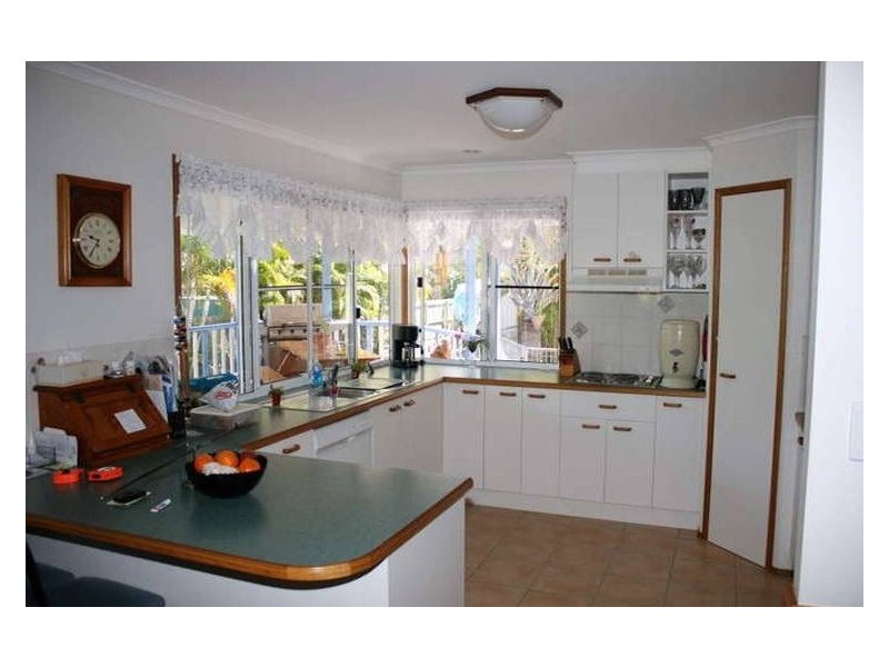 Moore Park Beach QLD 4670