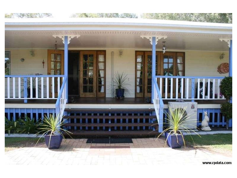 Moore Park Beach QLD 4670