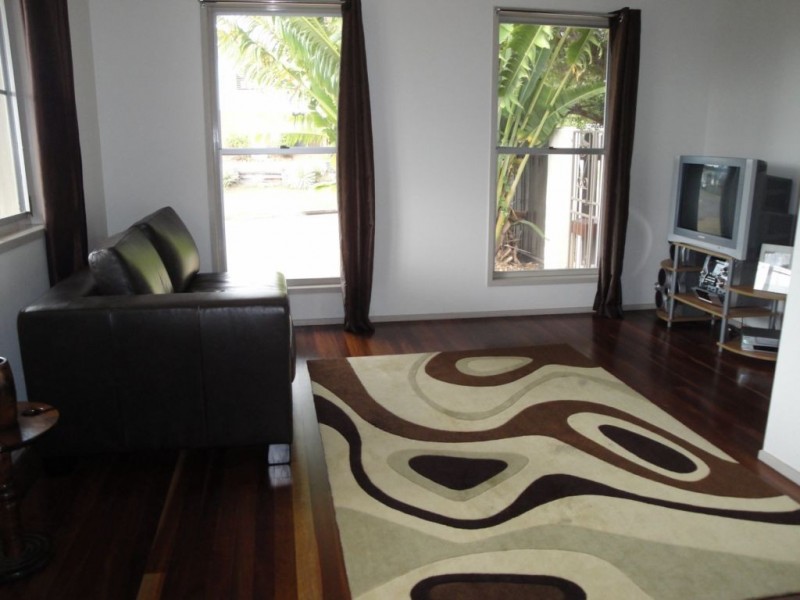 15 Houston Drive, Avoca QLD 4670