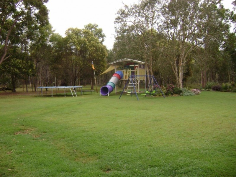 1 Isaac Moore Drive, Moore Park Beach QLD 4670