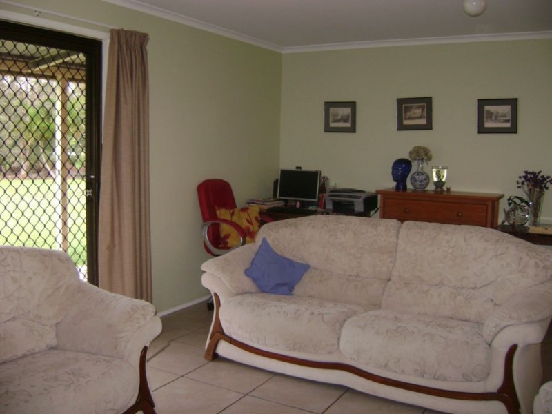 1 Isaac Moore Drive, Moore Park Beach QLD 4670