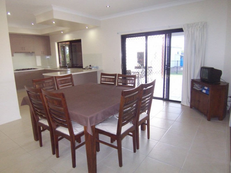 40 Polo Place, Branyan QLD 4670