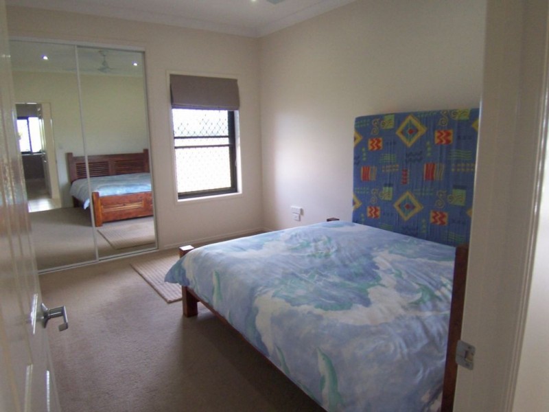 40 Polo Place, Branyan QLD 4670