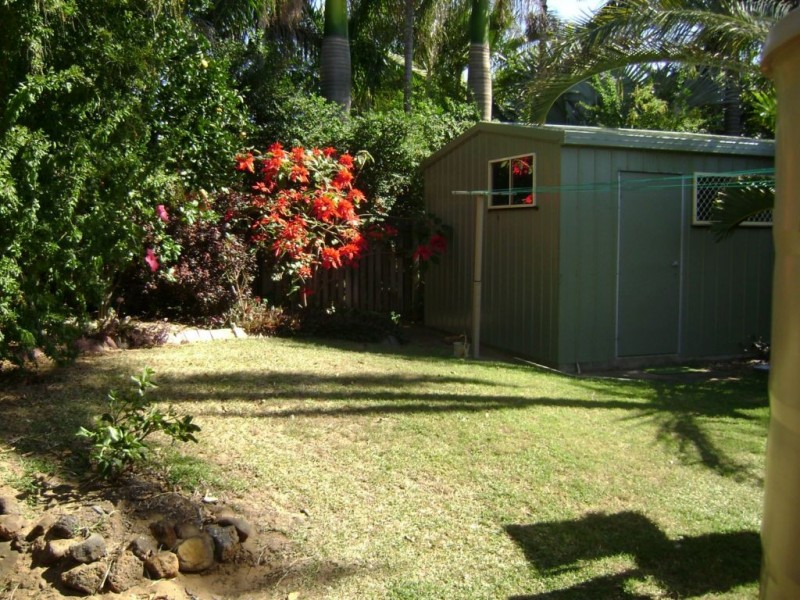 Innes Park QLD 4670