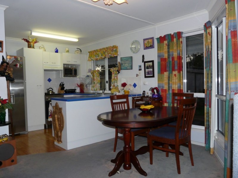 Oakwood QLD 4670