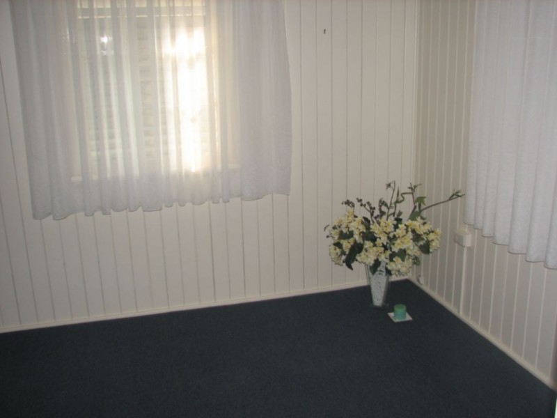 2 Windermere Street, Walkervale QLD 4670