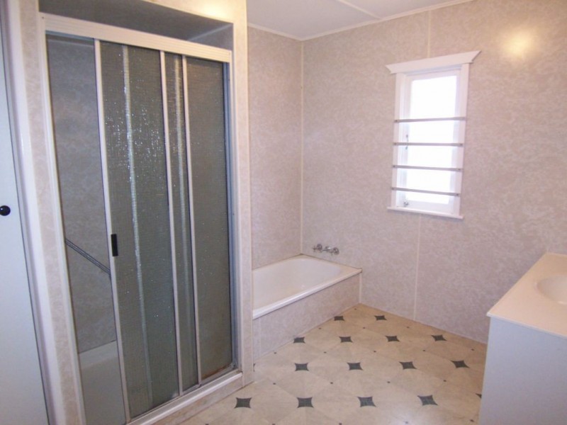 Svensson Heights QLD 4670