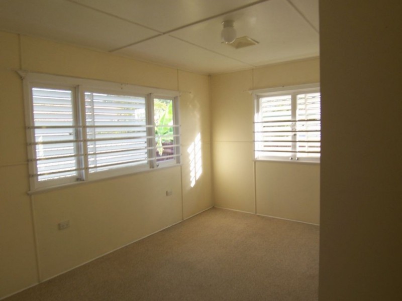Svensson Heights QLD 4670