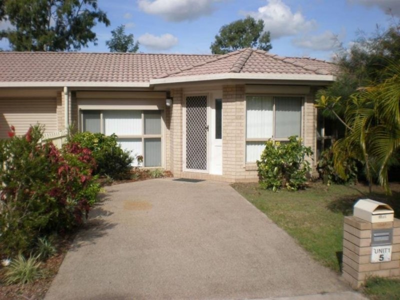 1/2 Elfin Court, Moore Park Beach QLD 4670