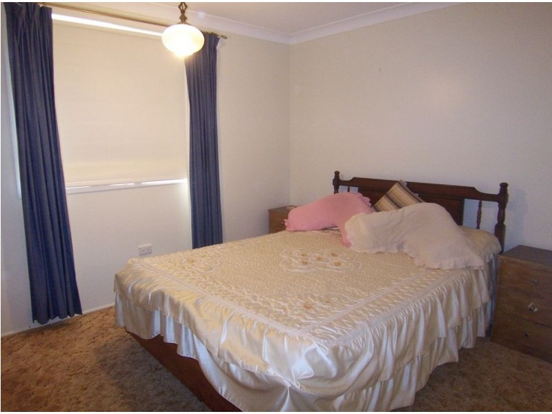 Avenell Heights QLD 4670