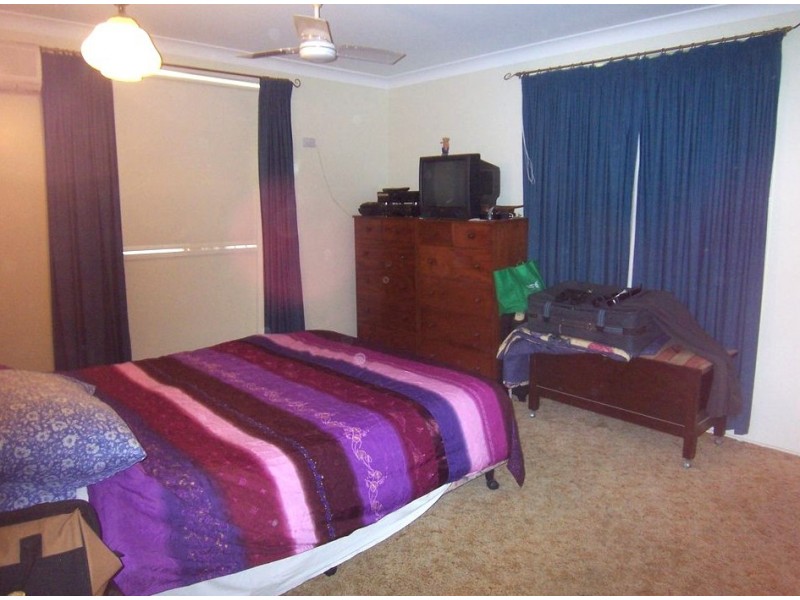 Avenell Heights QLD 4670