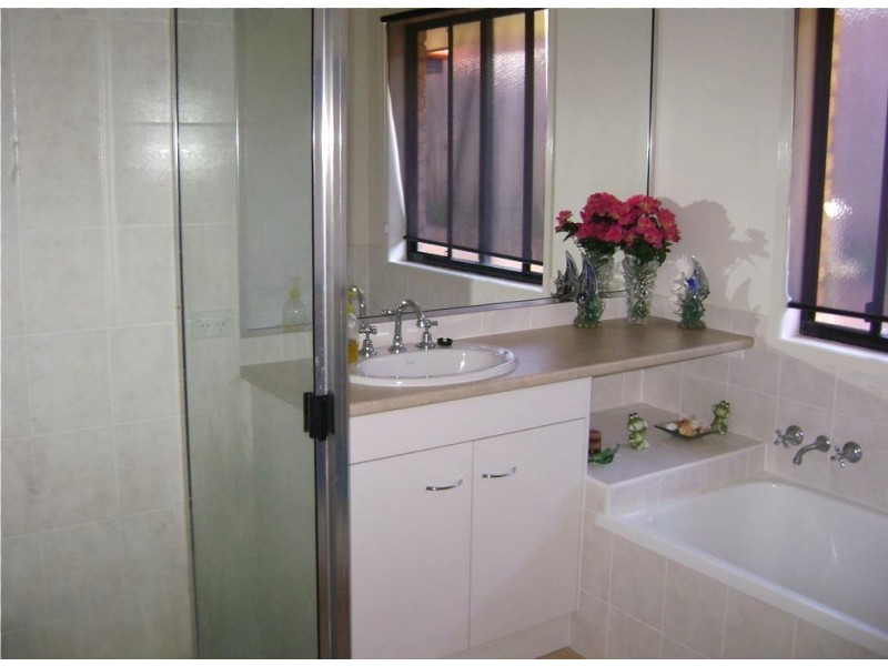 Avoca QLD 4670