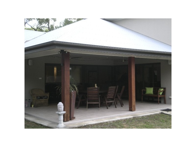 Moore Park Beach QLD 4670