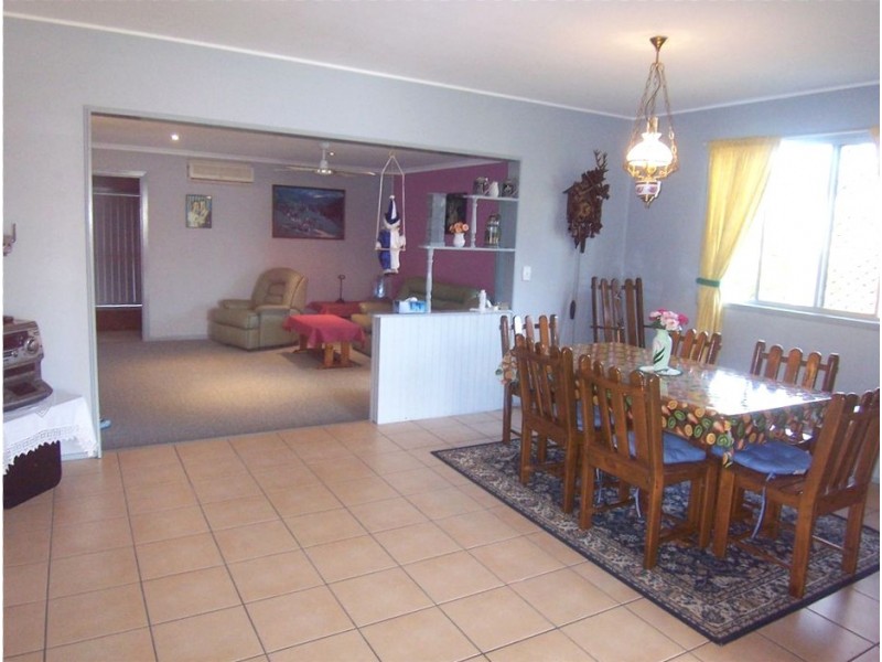 Avenell Heights QLD 4670