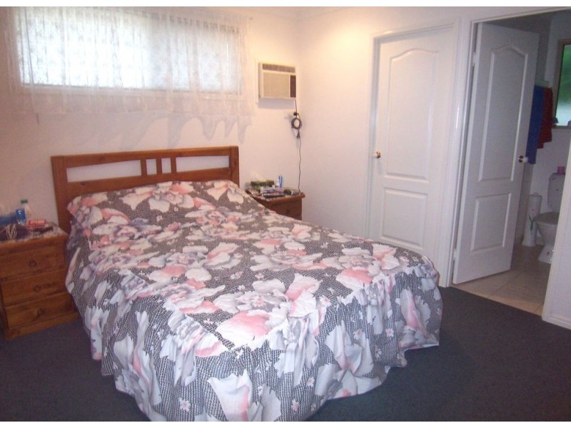 Avenell Heights QLD 4670