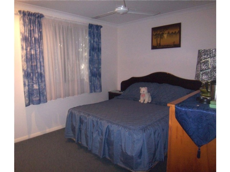 Avenell Heights QLD 4670