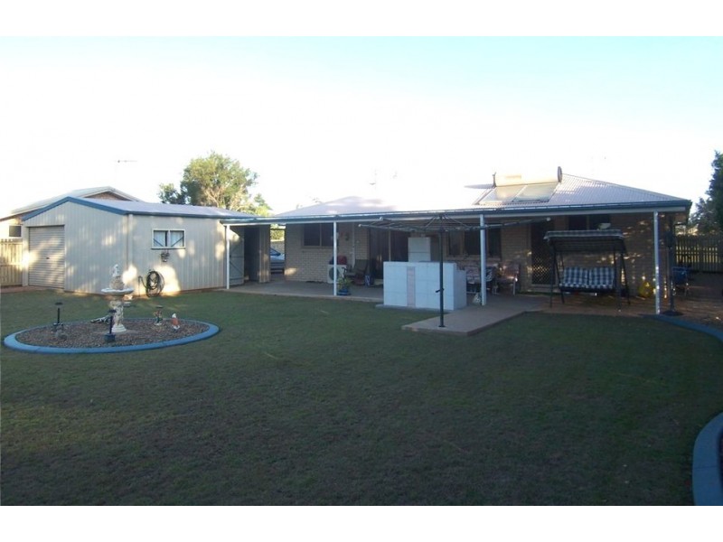 Avenell Heights QLD 4670